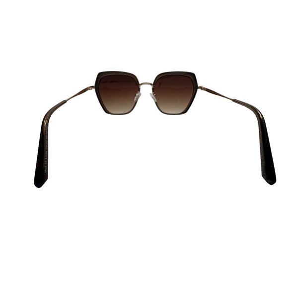 GINCE Goods Linda Metal Frame Sunglasses in Gold main image 10